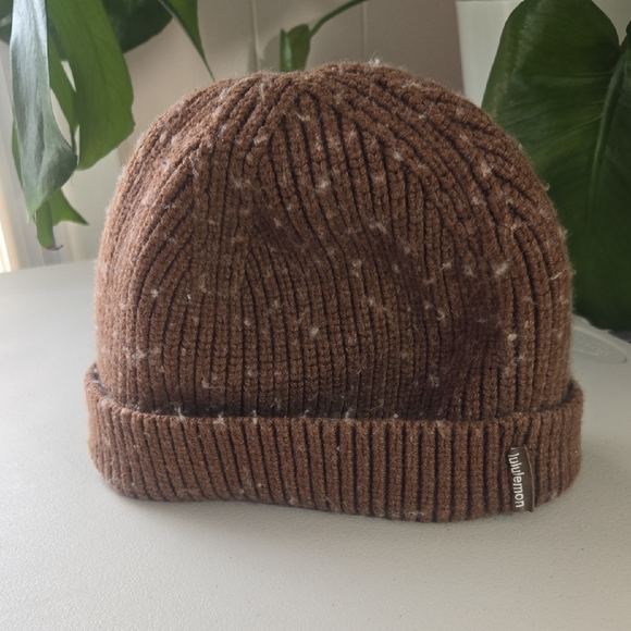 lululemon athletica Accessories - Lululemon Athletica Tan Ribbed Beanie